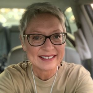 Meet your Posher, Myra